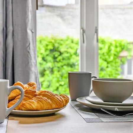 2 Bed In Oc-87481 Apartment *