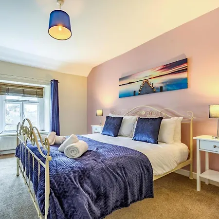 2 Bed In Oc-87481 Apartmán