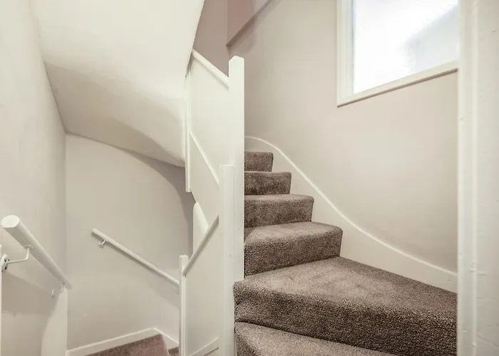 2 Bed In Oc-87481 Apartamento *